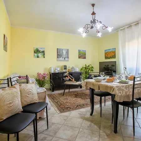 Casa Clara In In The Nuraghe Of Santa Cadrina A Short Distance From The Beaches *