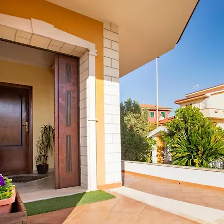 Casa Clara In In The Nuraghe Of Santa Cadrina A Short Distance From The Beaches Apartmán Uri