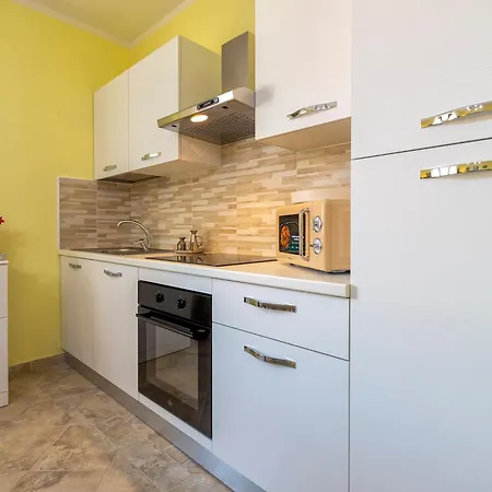 Casa Clara In In The Nuraghe Of Santa Cadrina A Short Distance From The Beaches *