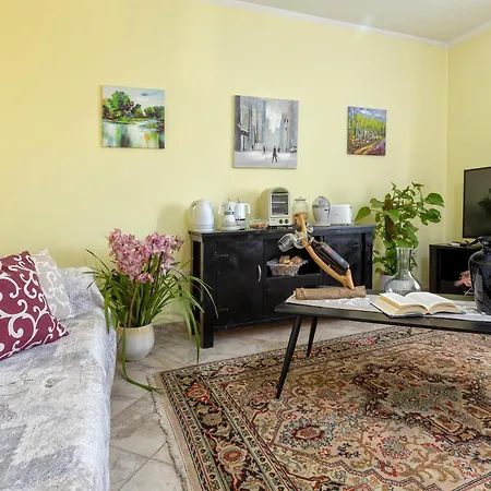 Casa Clara In In The Nuraghe Of Santa Cadrina A Short Distance From The Beaches