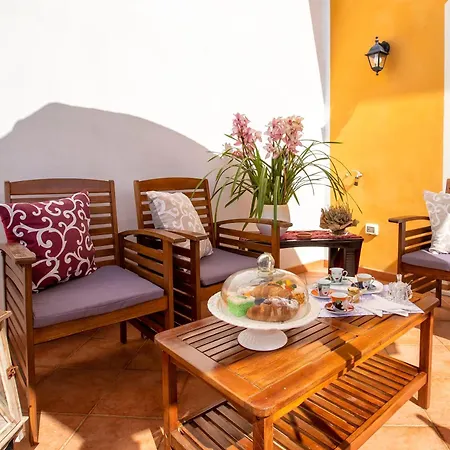 Casa Clara In In The Nuraghe Of Santa Cadrina A Short Distance From The Beaches * Uri