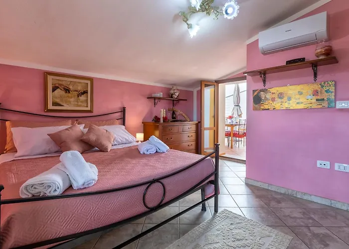 Daire Casa Clara In In The Nuraghe Of Santa Cadrina A Short Distance From The Beaches